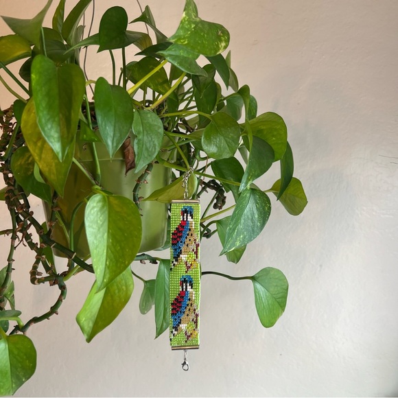 Bird Beaded Bracelet (Kestrel) - Picture 1 of 5